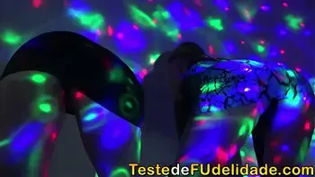 Putaria depois da balada com as gostosas Lins e Barbara Alves