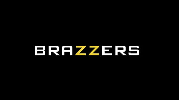 Re-Arranging Their Interiors - Jennifer White, Harley King / Brazzers  / stream full from www.zzfull.com/desig