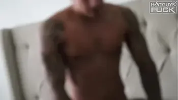 WoW 2023 Tatted Muscle Jock Cock Fucks Horny Sophomore Slut