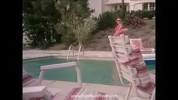 Dans Le Chaleur De St Tropez - 1982 - Full Movie