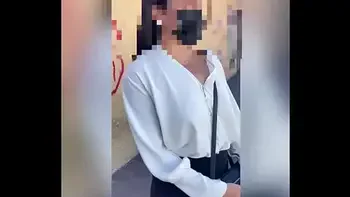 Sexo por DINERO! Le ofrezco DINERO a SEÑORA Mexicana Sumisa que Estaba Esperando su Camión para Irse a Trabajar! Le Doy Dinero para que me la CHUPE en la CALLE y no Vaya a Trabajar! PARTE #1