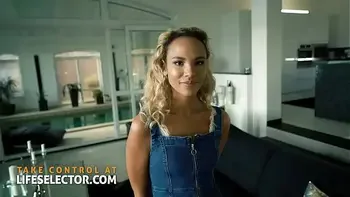 Revisit the sexiest college memories in your gradiation yearbook