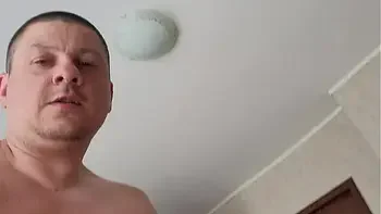 Amateur couple sex filmed on the phone