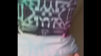 Me la COJO de Rápido en el Baño, La Acabo de CONOCER en una FIESTA y me la COJO en el BAÑO.