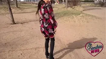 Sasha en immersion dans un spa libertin