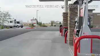 Step Family Summer Vacation: Part 1.Cherie Deville / Brazzers  / stream full from www.zzfull.com/vous