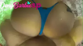 Realizei o sonho dele de me foder gostoso na banheira.