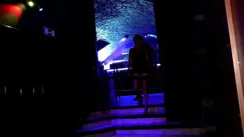 Blowjob with a stranger in the Glory Hole room