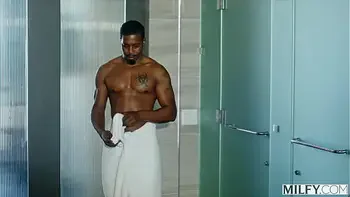 MILFY Legendary MILF Reagan Foxx's Very First BBC