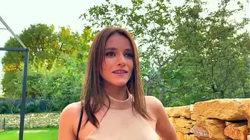 Casting Hot French Teen Ariana