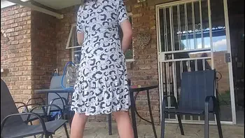 Mutual masturbation with my neighors wife end in a creampie outdoors