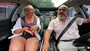 A primeira broxada do Ted na carona com Tifanny Montavani.