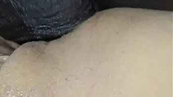 Close-up anal and squirt of juicy!