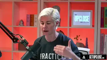 UP CLOSE - How Women Orgasm With Busty PAWG MILF Kenzie Taylor! INTENSE HITACHI ORGASM! FULL SCENE