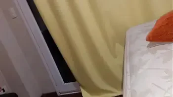 No me hagas trampa,metela en mi colita!.A las milfs siempre por el culo!