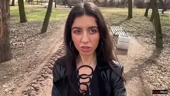 I want to walk through the park with cum on my face! Cum on my face! - Public Cumwalk