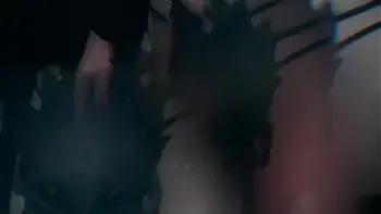 EMME WHITE RECEBE VISITA EM SEU QUARTO E ACABA DELIRANDO DE TESÃO