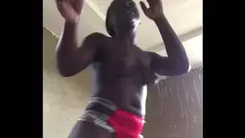 Crazybitch having fun all day whiles being broke is such an amazing thing to do