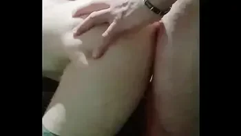 Vends-ta-culotte - Jeu de rôle : un inconnu s'introduit dans la maison et baise la femme au foyer