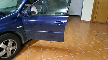 Horny wife receives internal cumshot from the mechanic