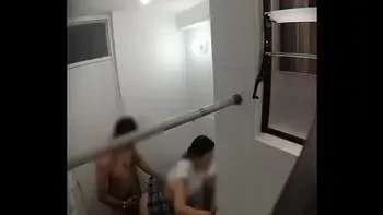 espiando a profesora española follando con su amante