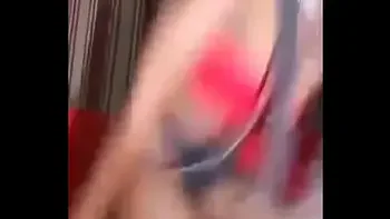 Two Rwandese queens looking for pleasure