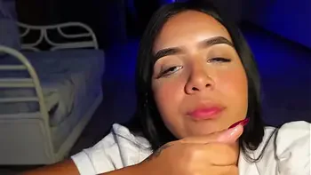 Colegiala hace una porno con su profesor de educación sexual