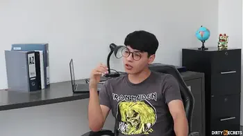 I SEPARATE FROM MY HUSBAND, SELL HIM THE MOTORCYCLE AND FUCK THE GUY WHO BOUGHT IT