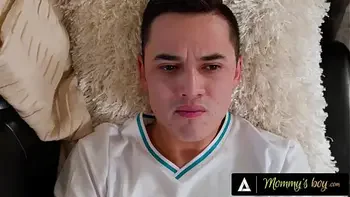 MOMMY'S BOY - Shocked MILF Reagan Foxx Discovers Stepson's Crush While Practicing Therapy Session