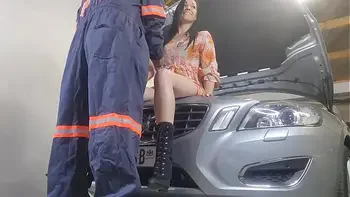 My mechanic asked if he can fuck my wife and i said yes