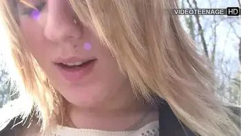 19 year blonde Jess does her first porn casting