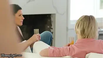 MommysGirl Hot Milf Stepmom India Summer's Discussion Turns Into A Hard Scissoring Foursome