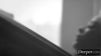 Deeper. Twinlike Blondes Riley & Elsa have intense threesome