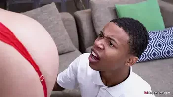 Big butt Joslyn Jane rides BBC