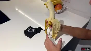 My Girlfriend Lost Her Memory And I Convince Her That She Loves Anal Sex