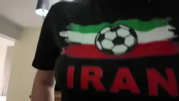 سکس ایرانی با یه زن جا افتاده و سینه گوشتی که موقع کص دادن صدای آه آه دلنشینی داره