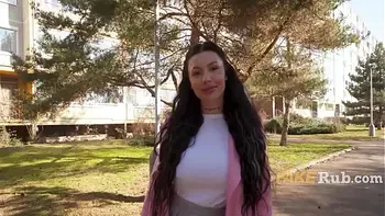 Girl With Boyfriend Budges At 1   Month Salary