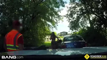 Roadside - cheating girlfriend sucks off mechanic outdoors