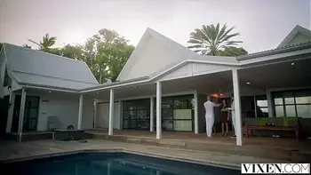 VIXEN Spoiled rich girls have threesome at spa