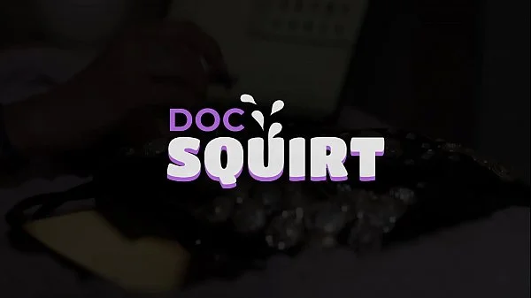 DocSquirt - Hot curly chick enjoys getting her pussy squirting