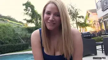 Big Tits & Round Ass Chubby Teen Alix Likes To Cum All Over Her Step-Brothers Hard Thrusting Cock!