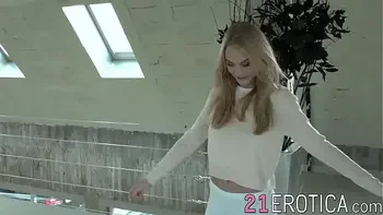 Astonishing blonde beauty seduces her man into sensual sex