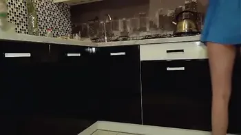 Teen without panties got caught on cam