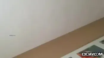 淫蕩少婦眼角長顆痣典型的苛夫相壹邊被幹壹邊淫語快點草看洋子很是享受