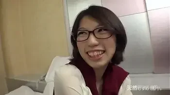 めがね素人 ～めがねが似合うアニオタをナンパしちゃいました～ つぐみ 1