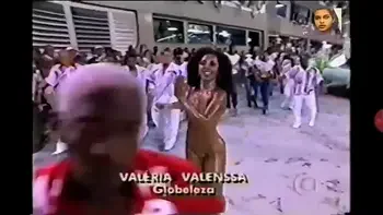 SEXY GIRLS NUDE AT BRAZILIAN CARNAVAL