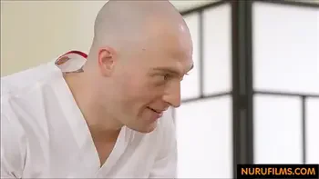 Lesbian turns straight after unknowingly being fucked