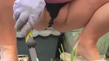 Hot new shorts, w.eeding on the patio