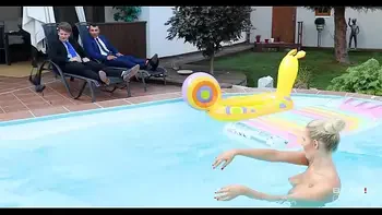 Glamkore - Beautiful Girl Florane Russell Double Penetrated