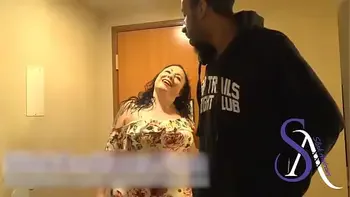 Calista Fucks Her Delivery Driver